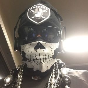 Meet your Posher, Dexter